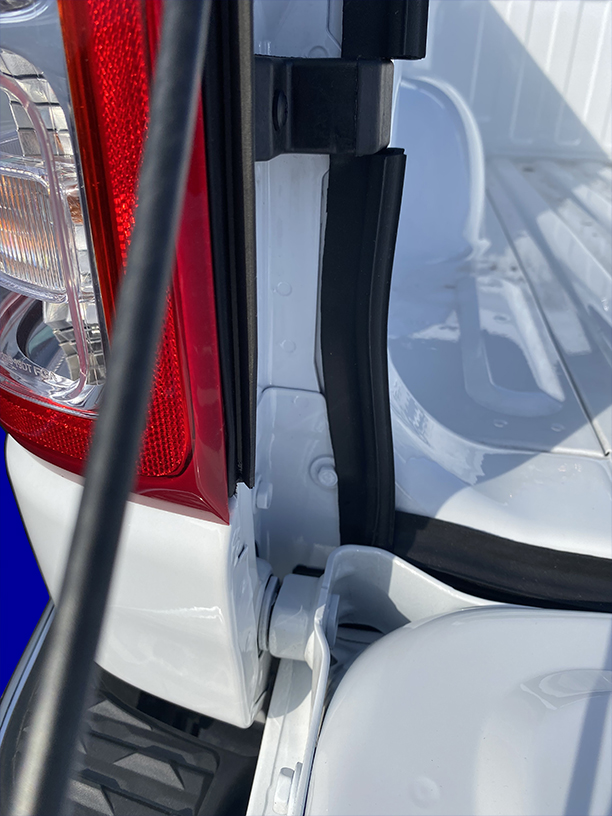 Extruded Solutions Inc How to install Tailgate Seal with Taper Seal